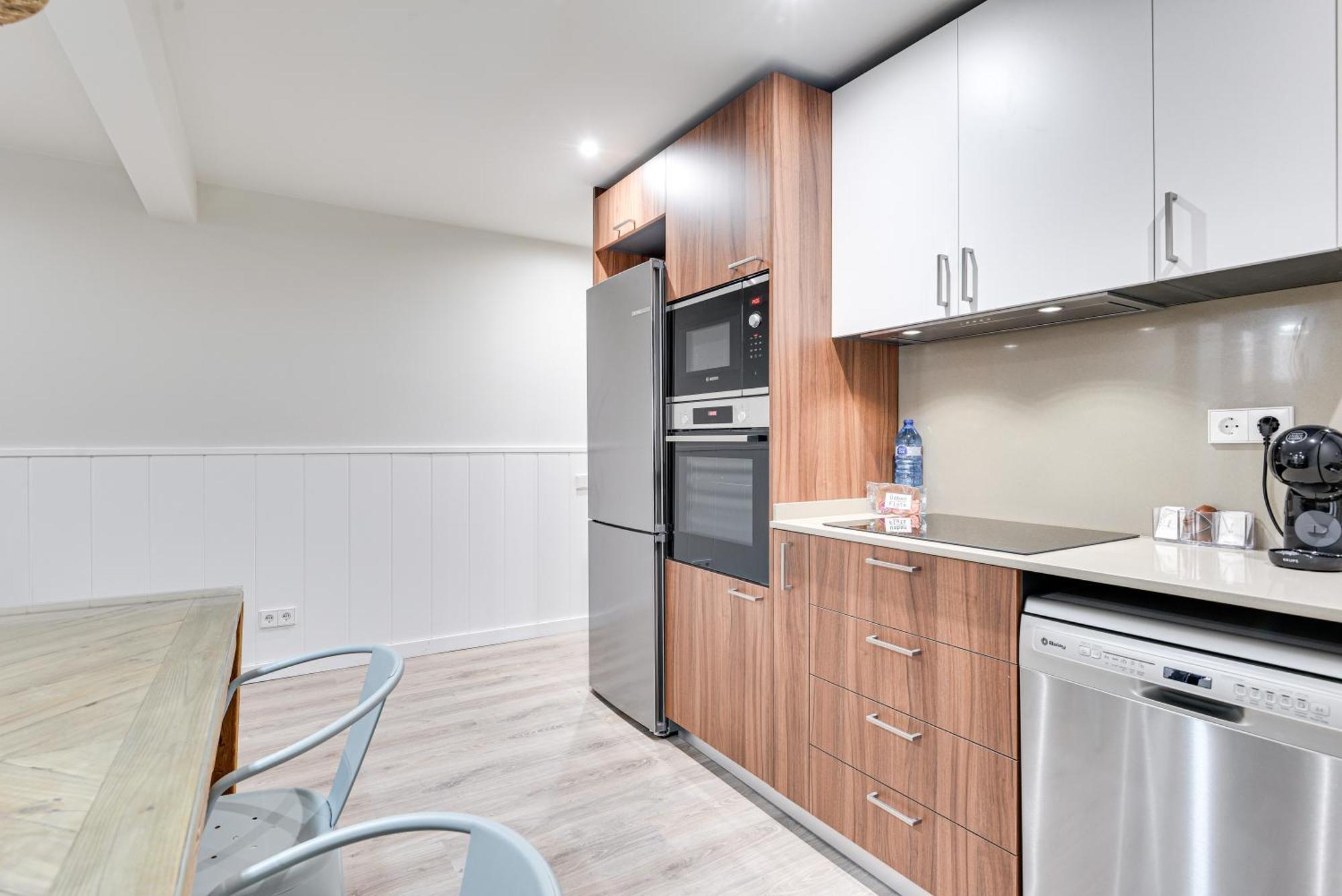Lucasland Apartments Barcelona Bagian luar foto