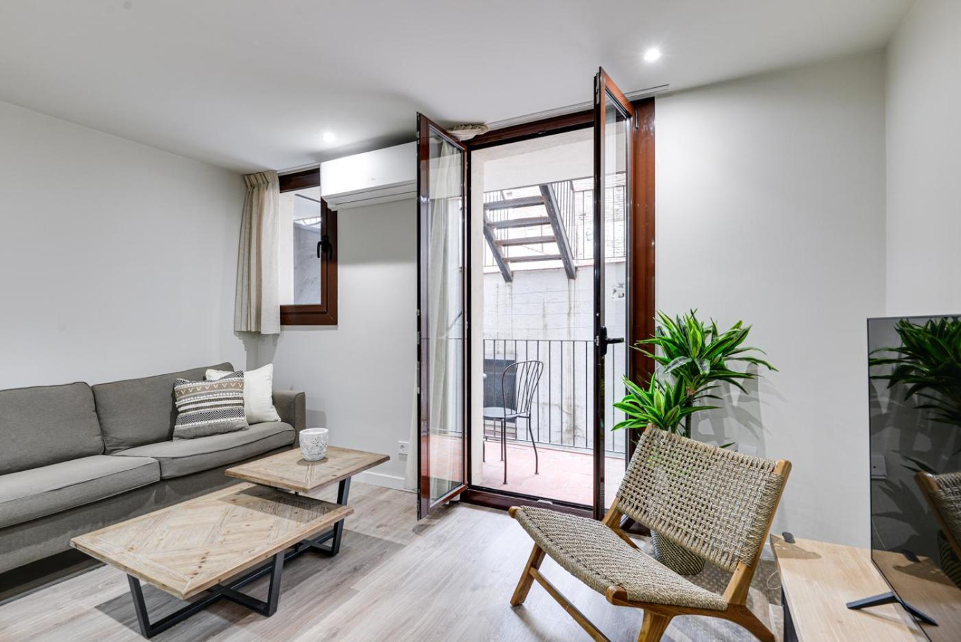 Lucasland Apartments Barcelona Bagian luar foto