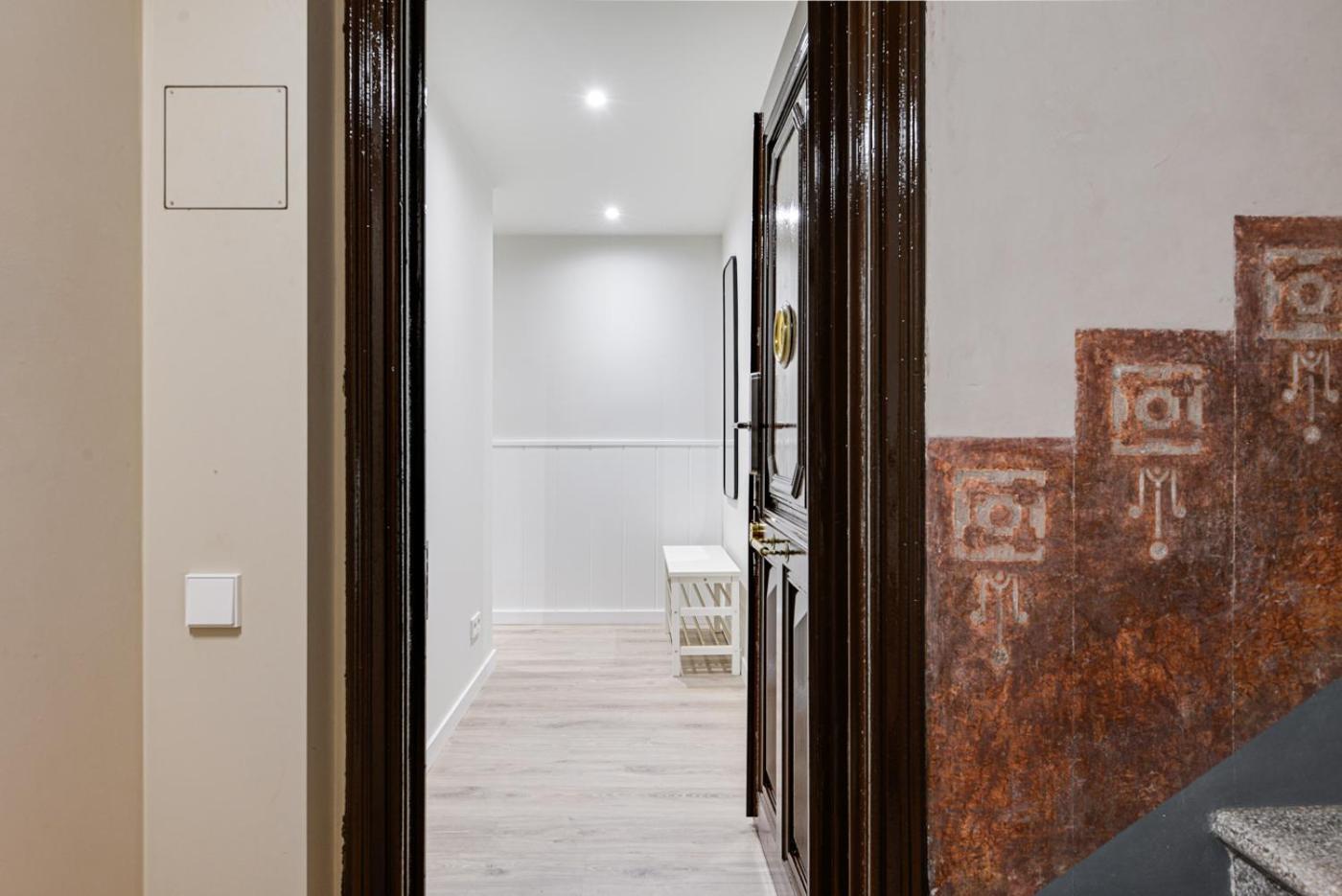 Lucasland Apartments Barcelona Bagian luar foto
