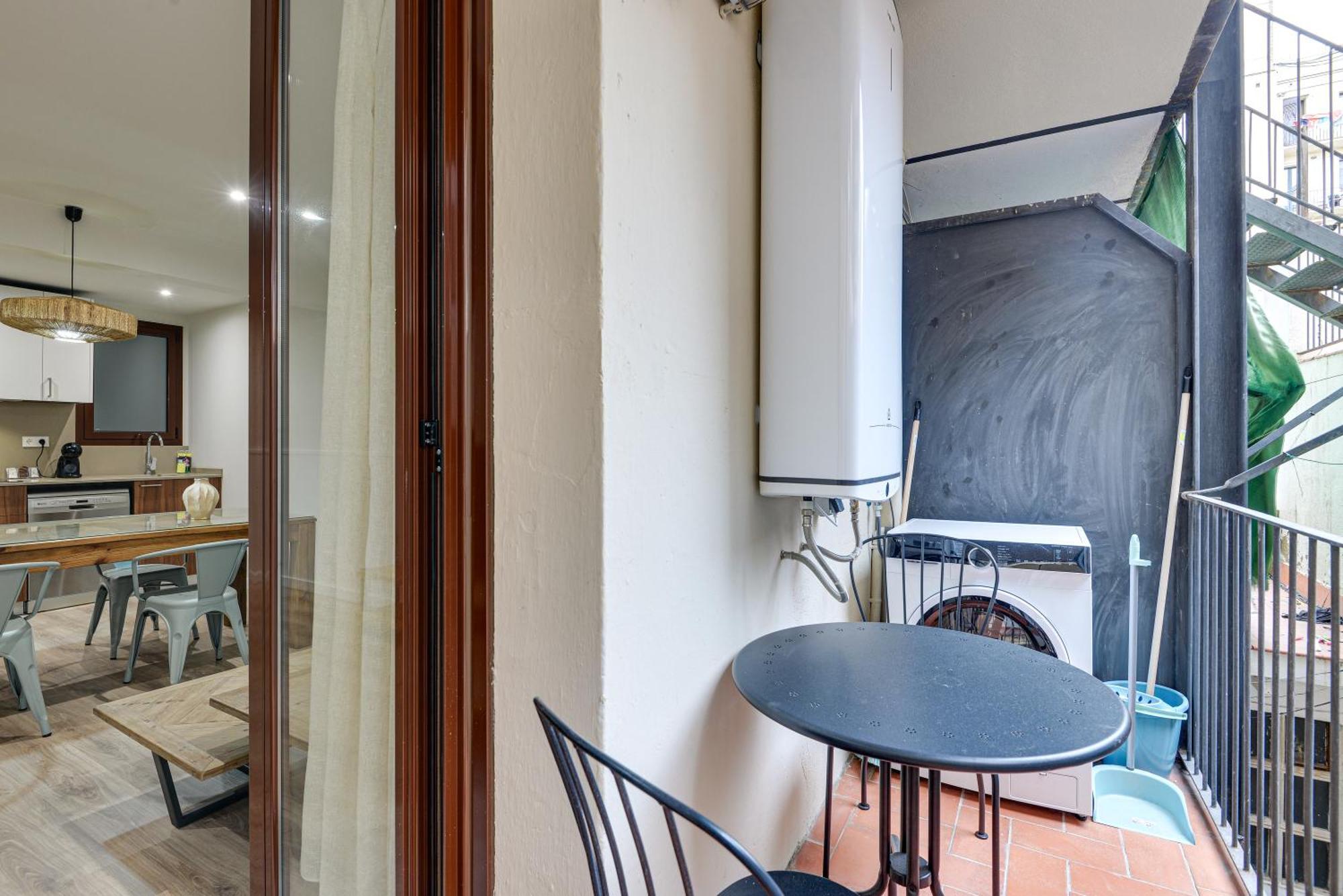 Lucasland Apartments Barcelona Bagian luar foto