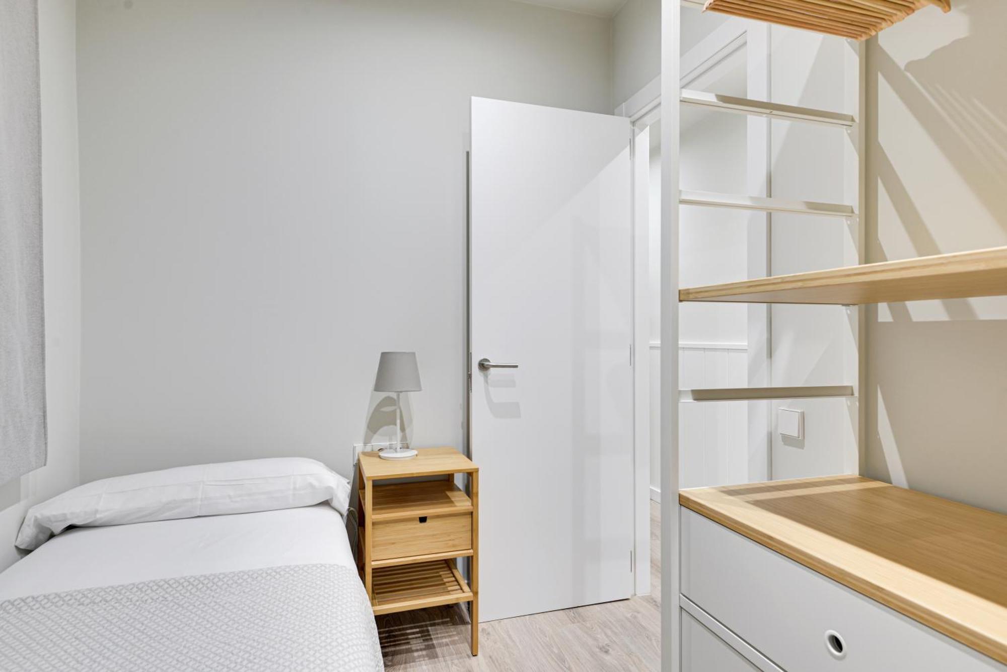 Lucasland Apartments Barcelona Bagian luar foto