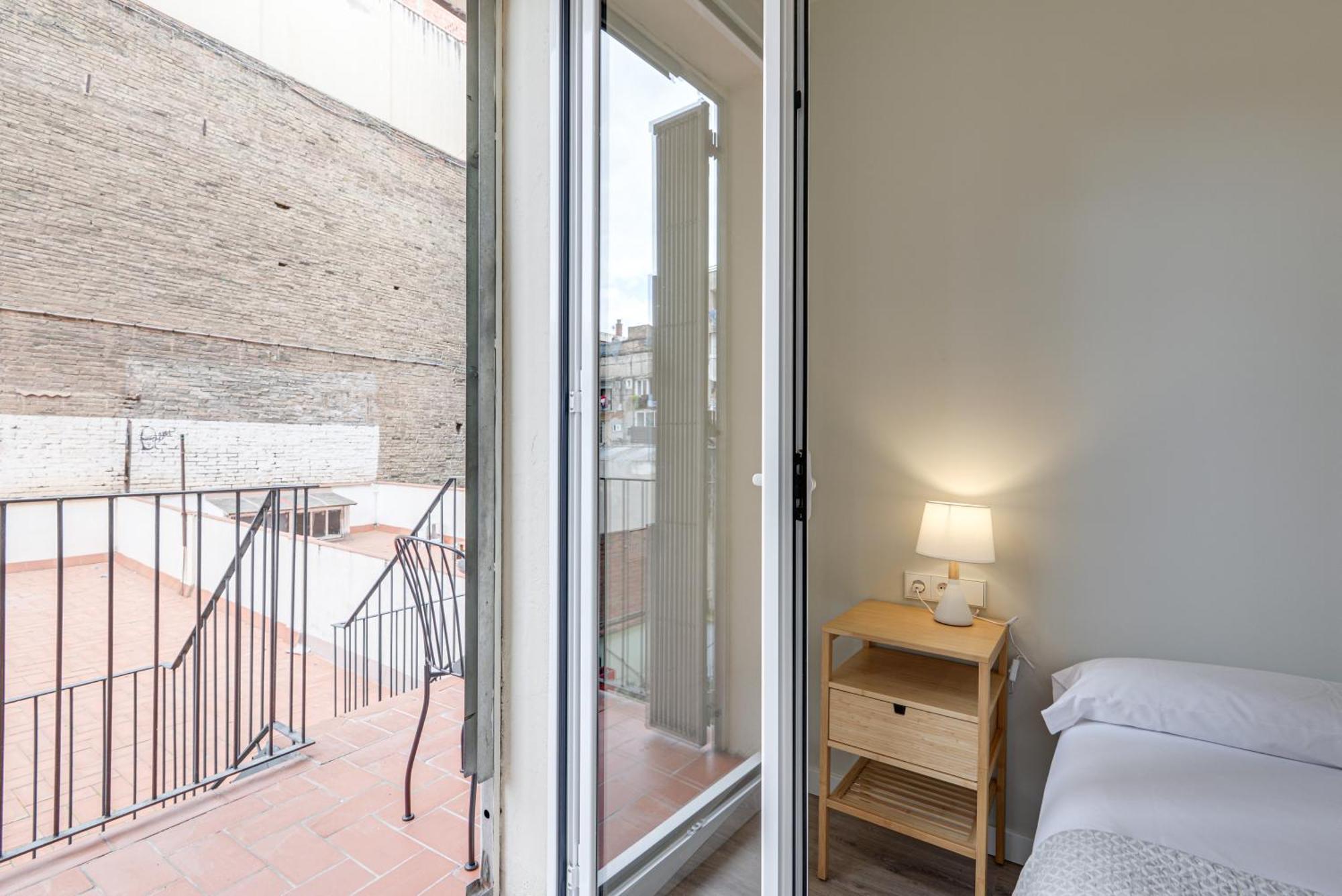 Lucasland Apartments Barcelona Bagian luar foto